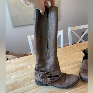 (💙 $5 when you bundle) Enzo Angiolini Women's Boot,Dark Brown Leather,7.5